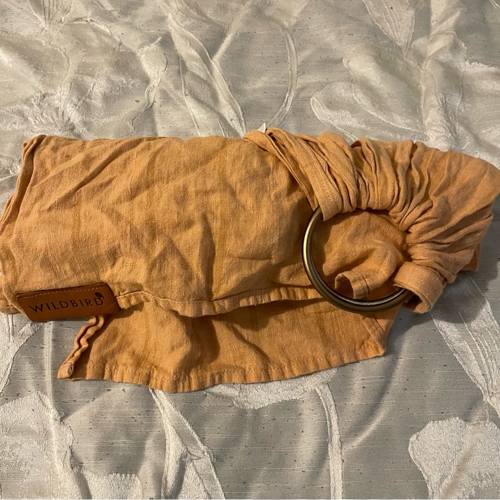 Wild bird linen sling